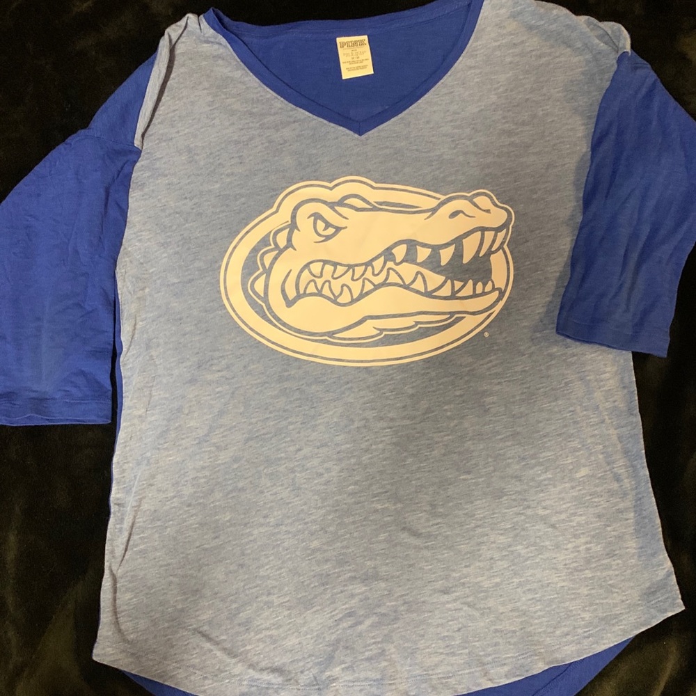 PINK Gators T Shirt Sz Medium